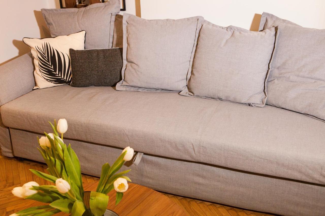 Central Comfy Modern Flat 2 Bedrooms 2 Bathrooms أثينا المظهر الخارجي الصورة